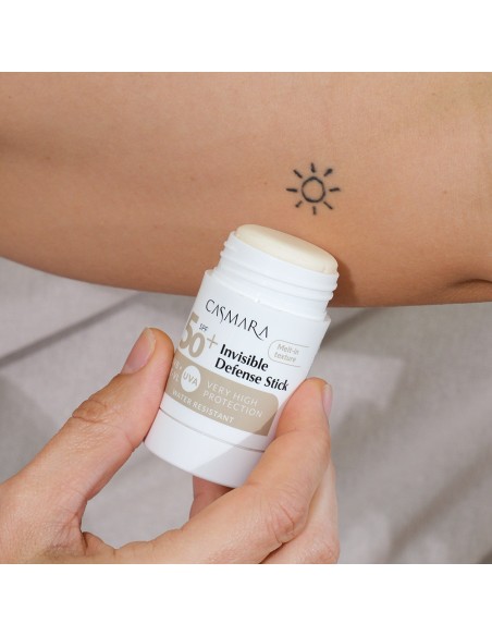 Invisible Defense Stick SPF 50+. 30 kg. CASMARA