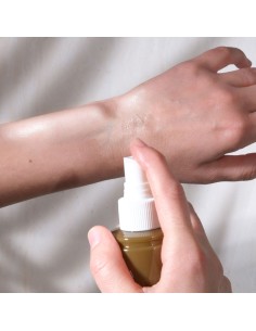 TAN MAGNIFIER VITAMIN MOIL. SPF 30.  200ML. CASMARA. 2